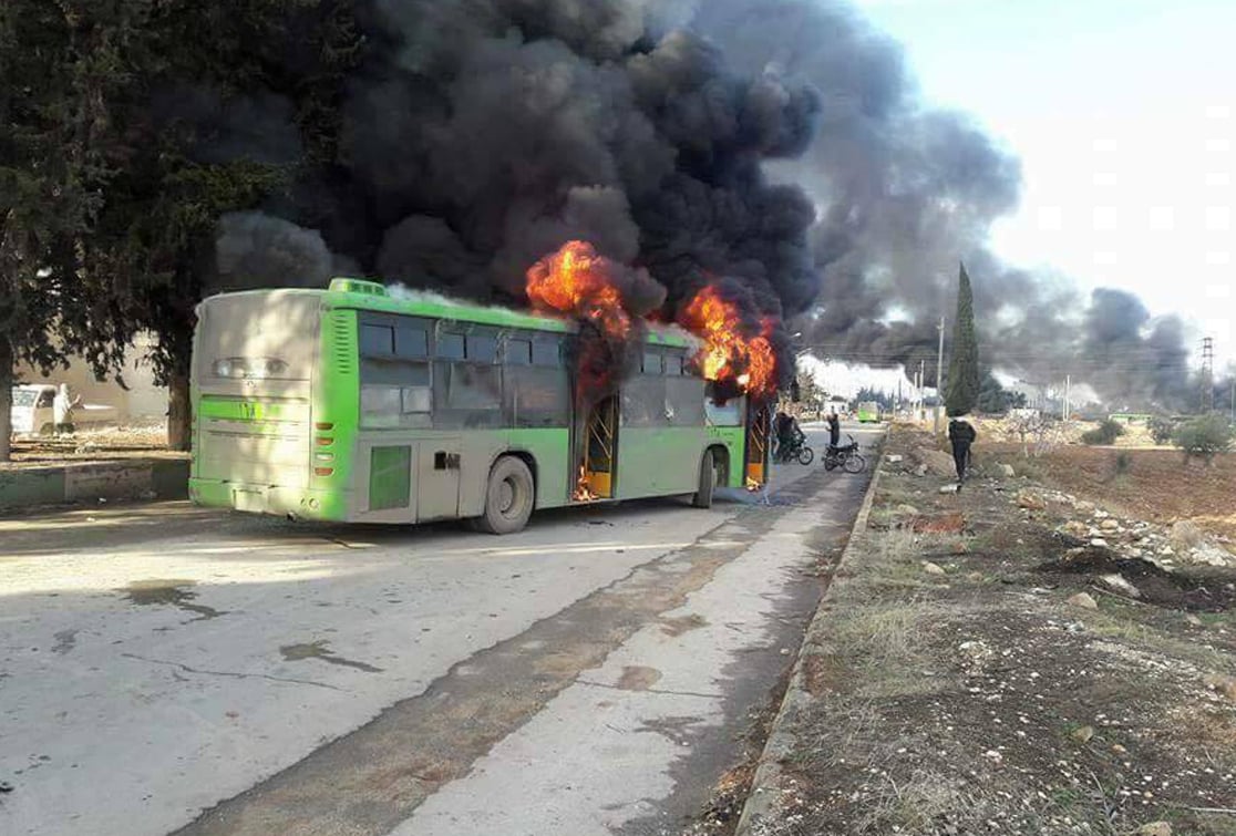 حرق الباصات في إدلب