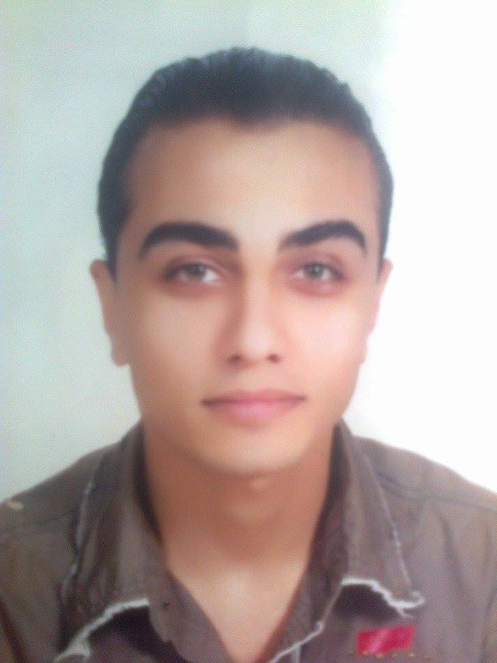 الطالب الجامعي محمد نزار أبو عمرو 